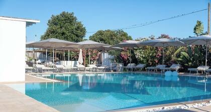 Boomerang Apartments 5 - Luxury Design Suite con Piscina ad Avetrana – a soli 5 minuti dalla Salina dei Monaci