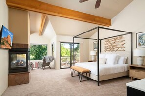 4 bedrooms, iron/ironing board, WiFi, bed sheets - Casa de Arboles | Main House + Casita, Hot Tub (Sedona)
