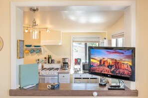 Fridge, microwave, oven, stovetop - Charming Uptown Sedona Guest House | Cozy Getaway (Sedona)