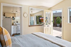 1 makuuhuone, vauvan matkasänky, Wi-Fi, vuodevaatteet