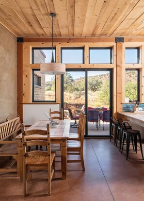 Dining - The Sedona Adobe Home (Sedona)