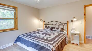 3 bedrooms, free WiFi, bed sheets