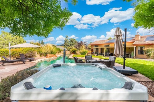 Bell Rock | Pool, Spa