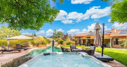 Bell Rock | Pool, Spa