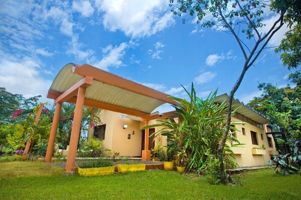 Family Cottage, Courtyard View | Exterior - VILLA ANACAHUITA (Jarabacoa)