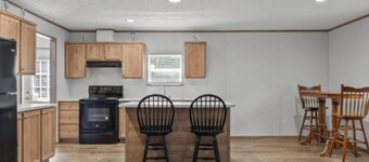 Charming house close to Holden Beach in Supply with ample parking for your boat.