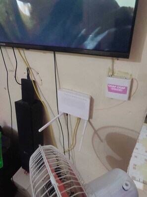 Television - Kingscort apartment (Nairobi)