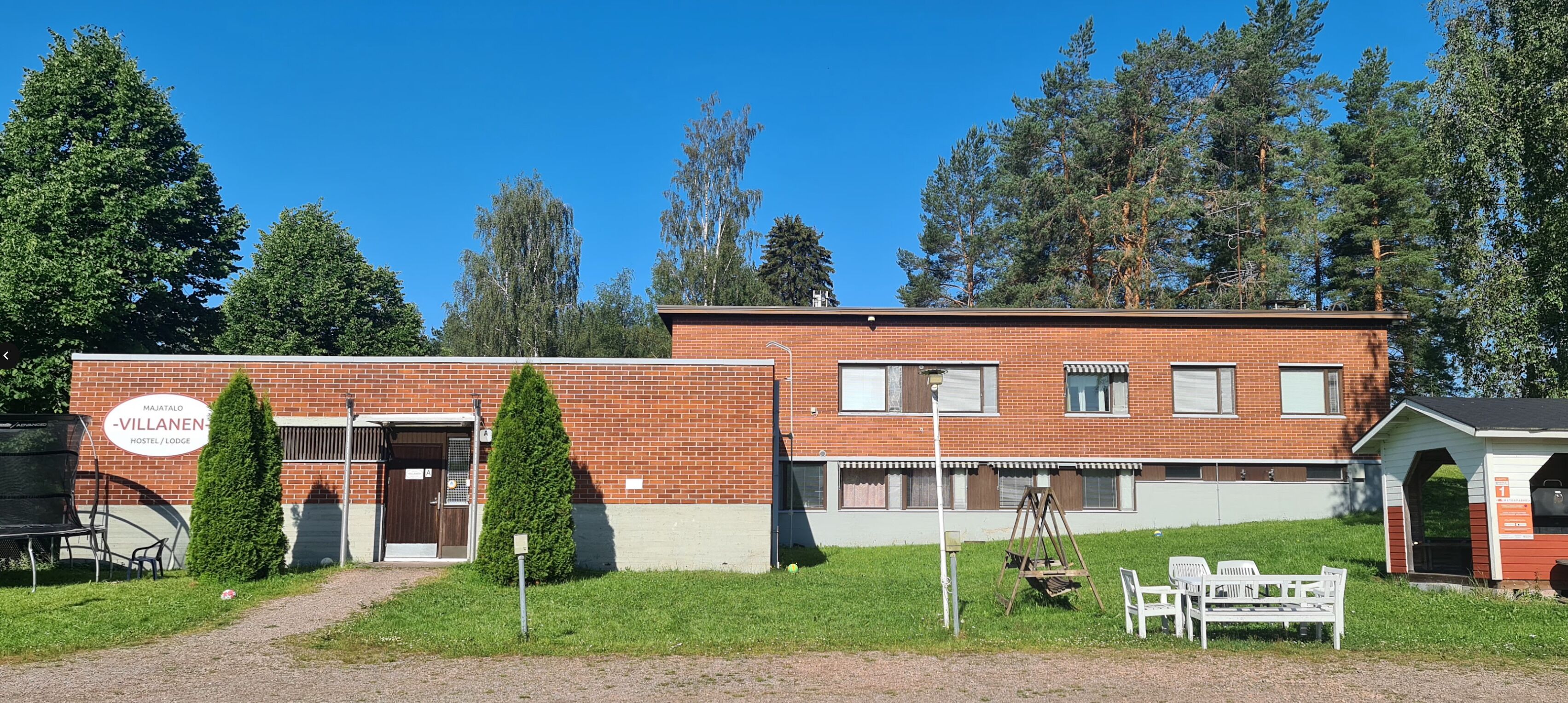 المنشأة من الخارج