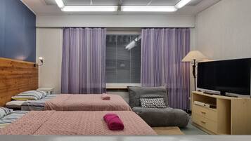 Seterika/papan seterika, Wi-fi percuma, akses kerusi roda