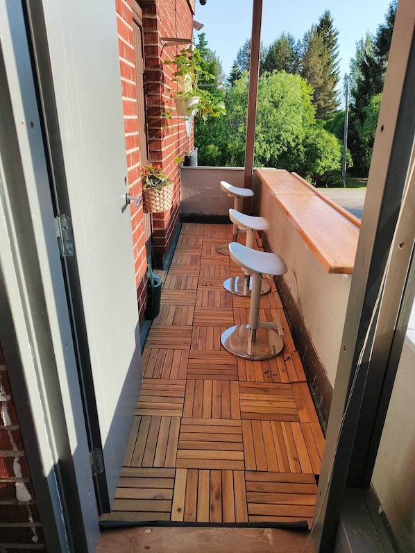 Habitación individual Confort, vista al jardín | Balcón