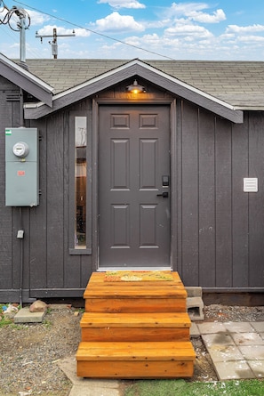 Exterior detail - The Sanctuary at Garland: 1-Bedroom Oasis in the City (Spokane)