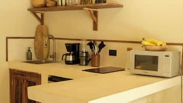 Penthouse Cao cấp, quang cảnh hồ bơi | Bếp riêng | Tủ lạnh nhỏ, lò vi sóng, bếp nấu, dụng cụ nấu nướng/bát dĩa/dao nĩa