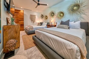 4 bedrooms, iron/ironing board, travel cot, WiFi - New 4BR Luxury Condo at Indah (Puerto Vallarta)