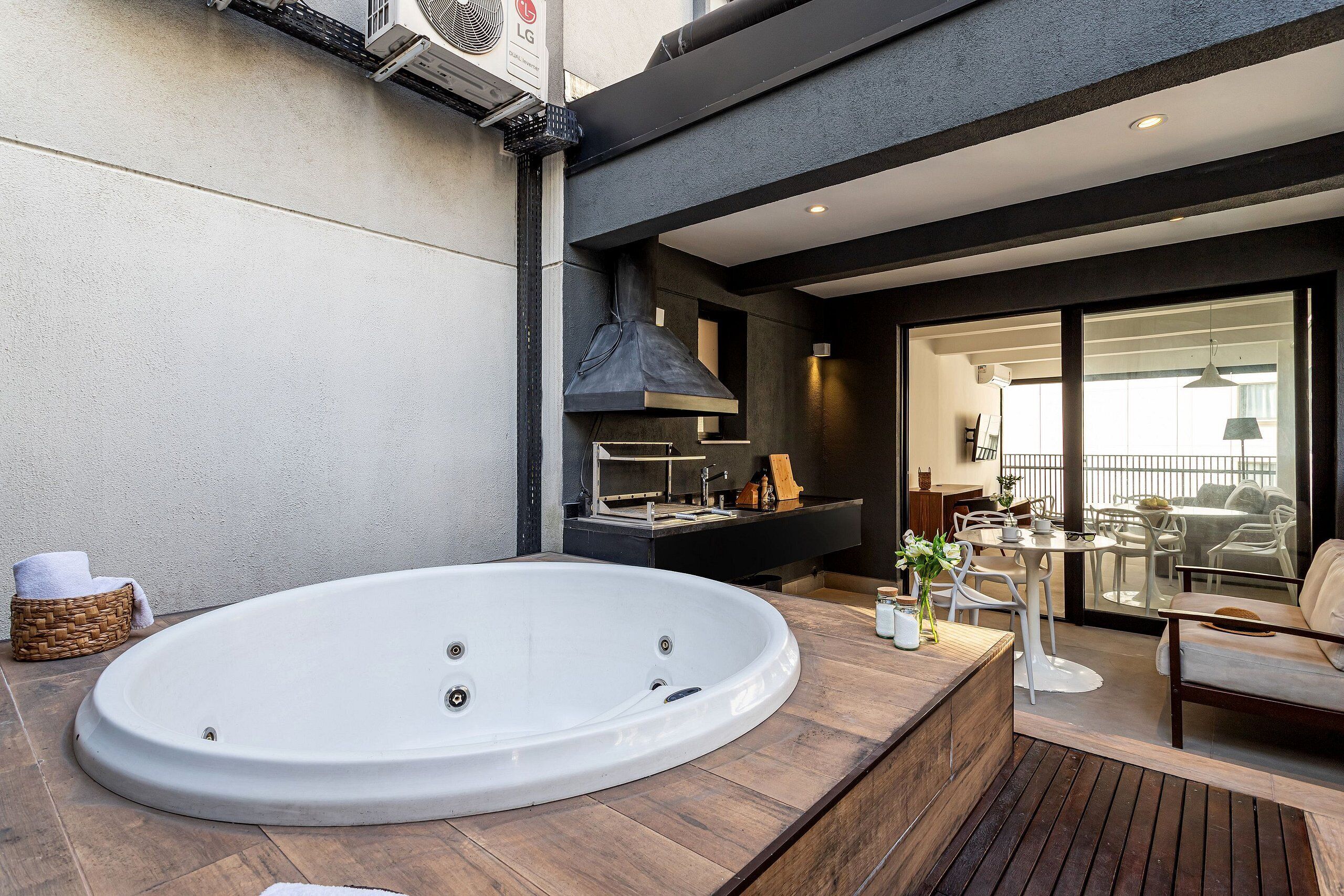 Premium Apartment | Outdoor dining