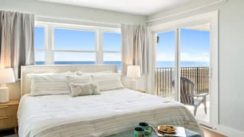 3 bedrooms, desk, iron/ironing board, travel crib