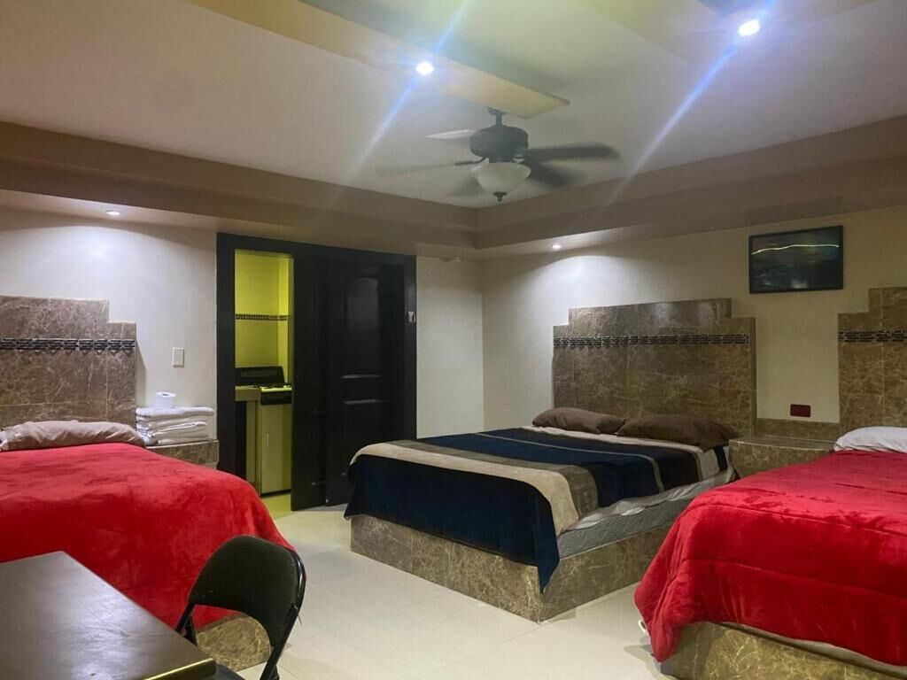 Habitación triple básica, varias camas, cocina | Wifi gratis 