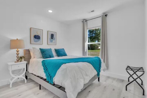 3 BR Downtown Spartanburg- Upscale & Work-Ready
Sweet Carolina Cottage