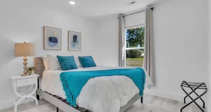 3 BR Downtown Spartanburg- Upscale & Work-Ready
Sweet Carolina Cottage