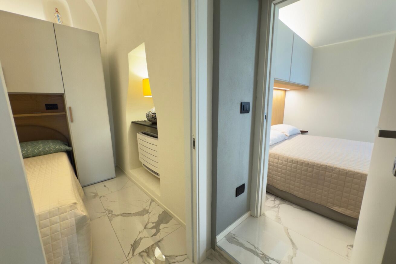 2 slaapkamers, een strijkplank/strijkijzer