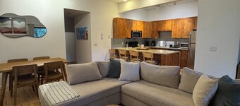 Serene 2-bedroom condo in Eagle-Vail, perfect for a fun getaway