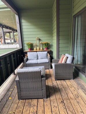 Terrace/patio - Serene 2-bedroom condo in Eagle-Vail, perfect for a fun getaway (Avon)