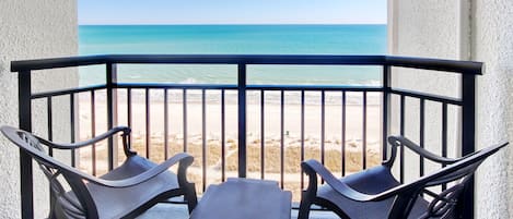 客房, 1 張特大雙人床, 海景 (Oceanview Standard King) | 海灘/海景