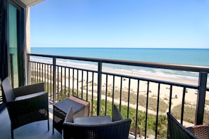 Apart Daire, 1 En Büyük (King) Boy Yatak ve Çekyat (Oceanfront 1 Bedroom Suite w/King) | Odadan manzara