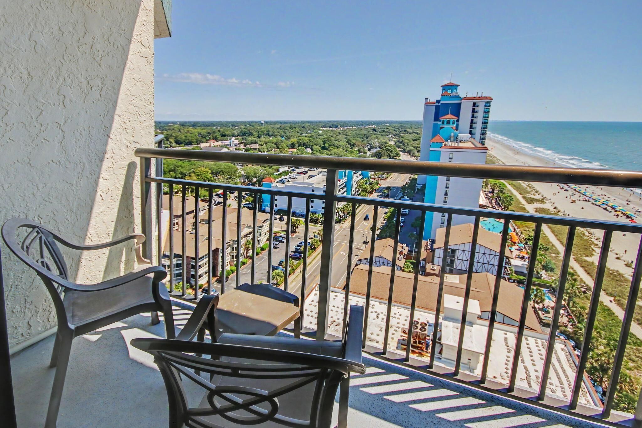 Suite, 1 King Bed with Sofa bed (Ocean View 1 Bedroom Suite w/King) | Property grounds