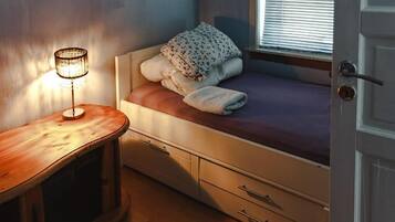 Familie-småhus, balkong, hageutsikt