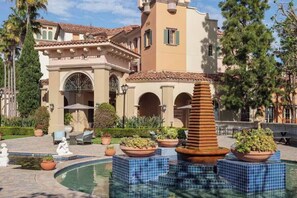 Pool - Marriott Newport Coast Villa's-Owner's week/Perks Available-Sleeps 8 (Newport Beach)