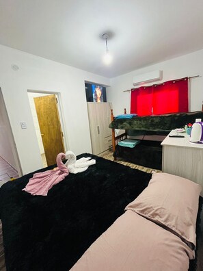 2 bedrooms, free WiFi, bed sheets - Lodging el balcón azul Fiambalá (Fiambala)