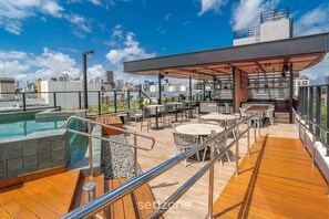 Apartamento básico | Opções para refeição ao ar livre