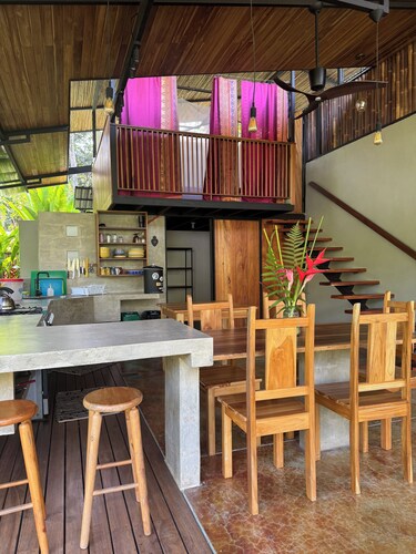 Casa Jocote: Rainforest Dream House in Cabo Matapalo