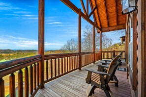 Property grounds - Majestic View Lodge | Luxury Cabin w/ Golf Simulator, Sauna, Hot Tub & Views (Sevierville)