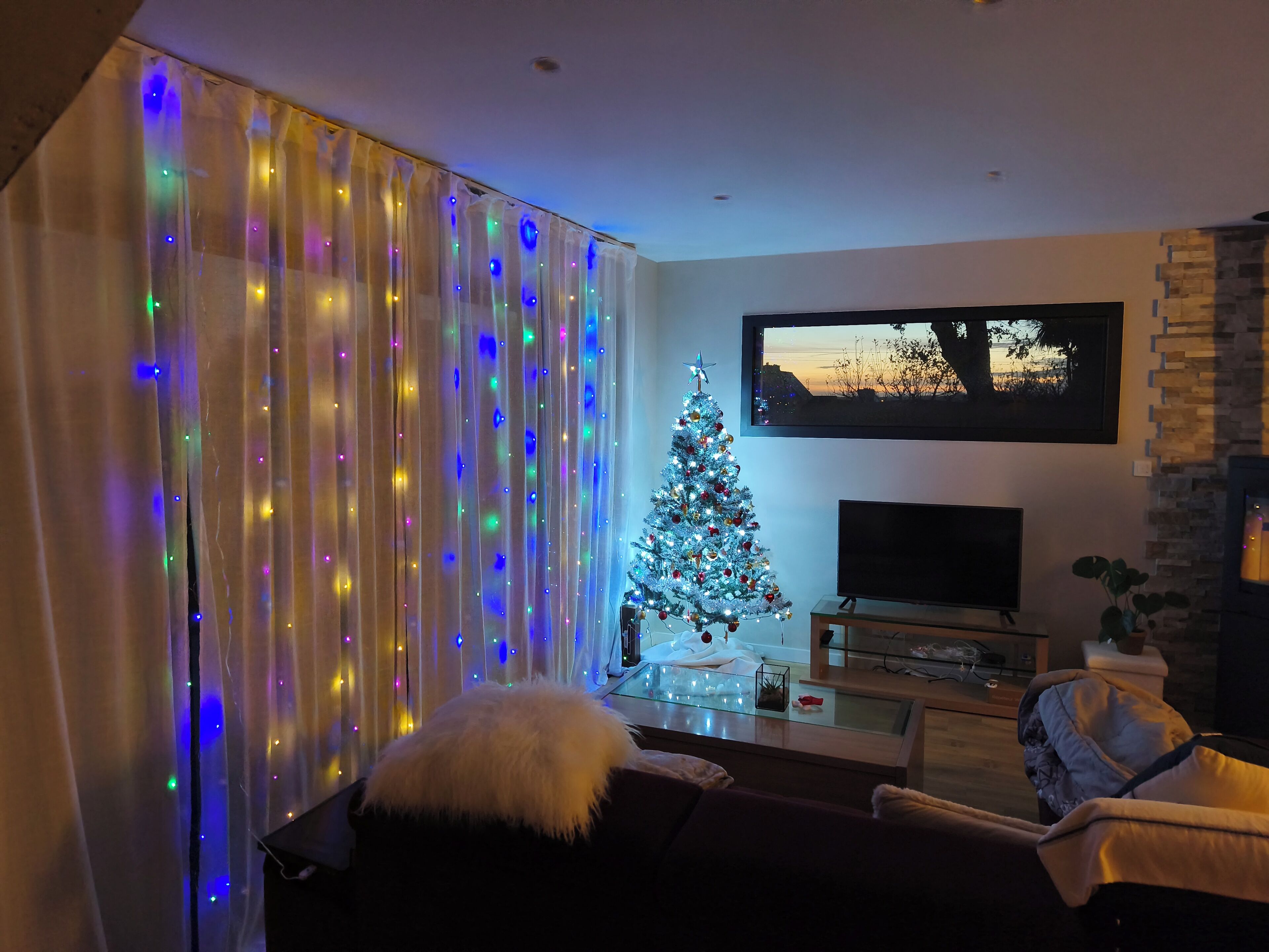 TV, fireplace, computer monitors