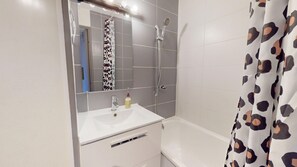 Bathroom - La Boussole du Rivage (Saint-Hilaire-de-Riez)