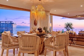 Dining - Stunning Beachfront at Indah (Puerto Vallarta)