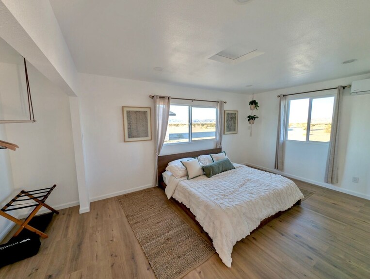 Golden Moon Hideaway: A Stargazer's Retreat - Twentynine Palms, CA