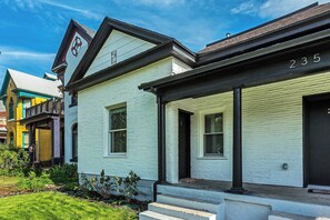 Exterior detail - U1 Spacious Historic Home w/ Porch Sleeps 7 Guests! (Salt Lake City)