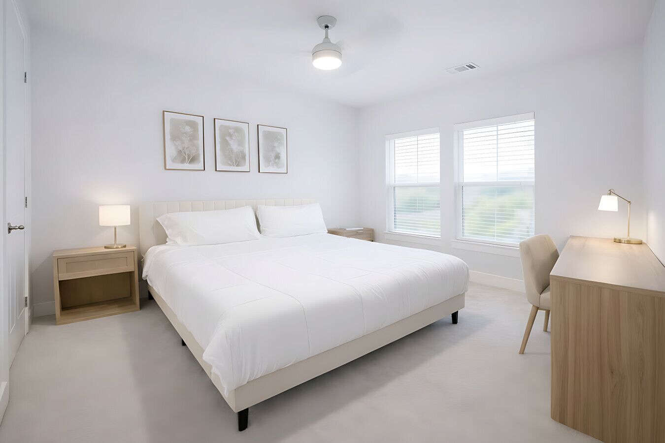 Iron/ironing board, WiFi, bed sheets