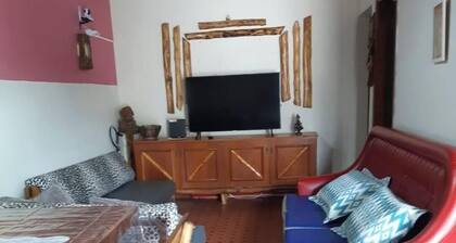 Simple house near Praia Sonho - Itanhaém (family/small groups)