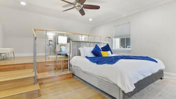 4 Schlafzimmer, Schreibtisch, Bügeleisen/Bügelbrett, kostenloses WLAN