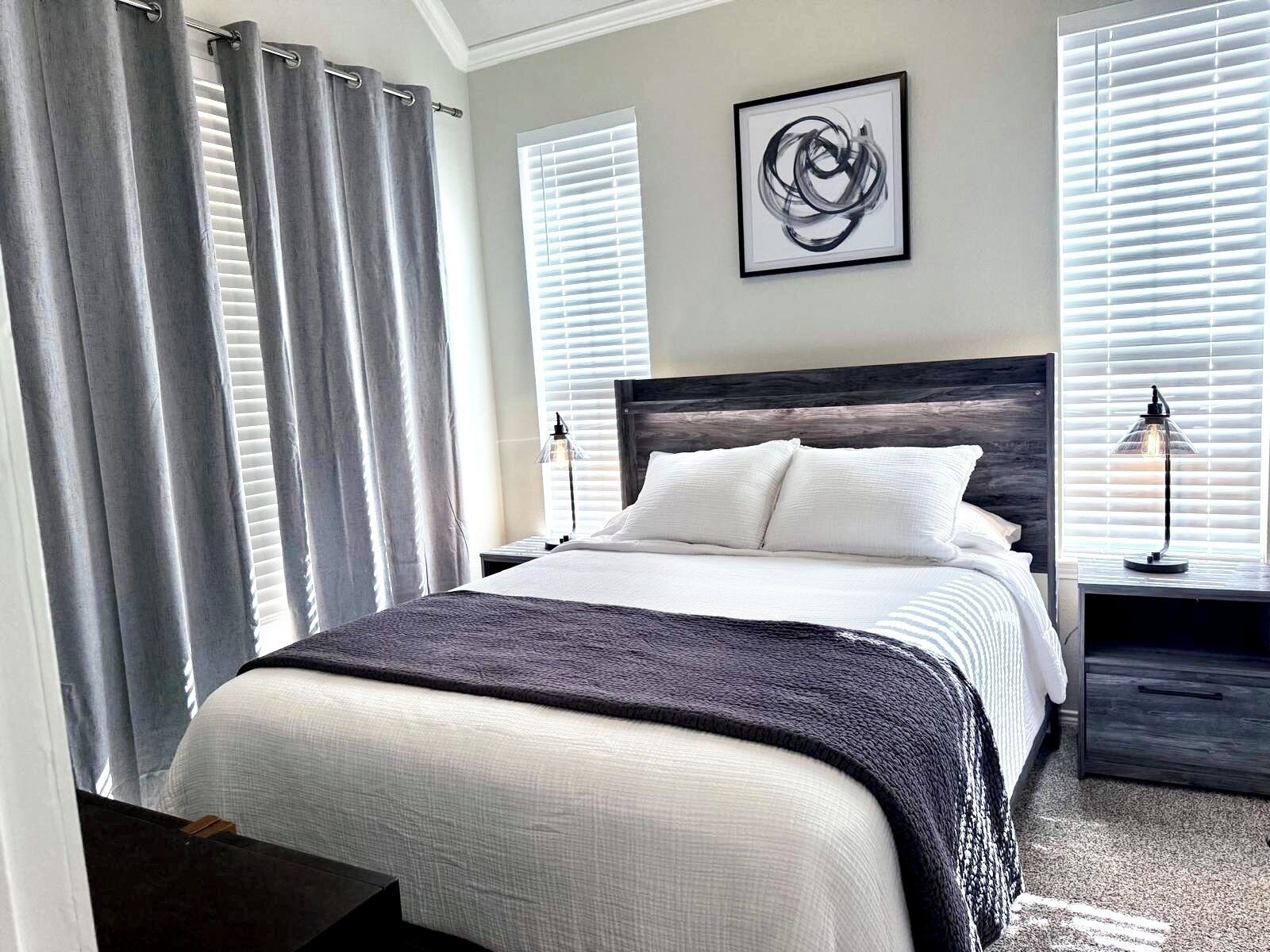 4 sovrum, skrivbord, strykjärn/strykbräda och gratis wi-fi