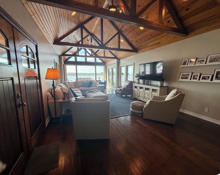 Charming 6-bedroom House In Serene Grove , Ok Perfect For Families - Grove, OK