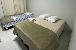 9 bedrooms, WiFi, bed sheets