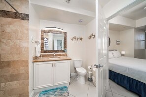 Bathroom - Las Palomas 1BR 1BA Luxury Ocean View (Puerto Penasco)