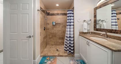 Las Palomas 1BR 1BA Luxury Ocean View