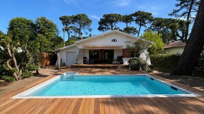 Pool - Near the lake, 3 bedroom vacation villa (HOSSEGOR)