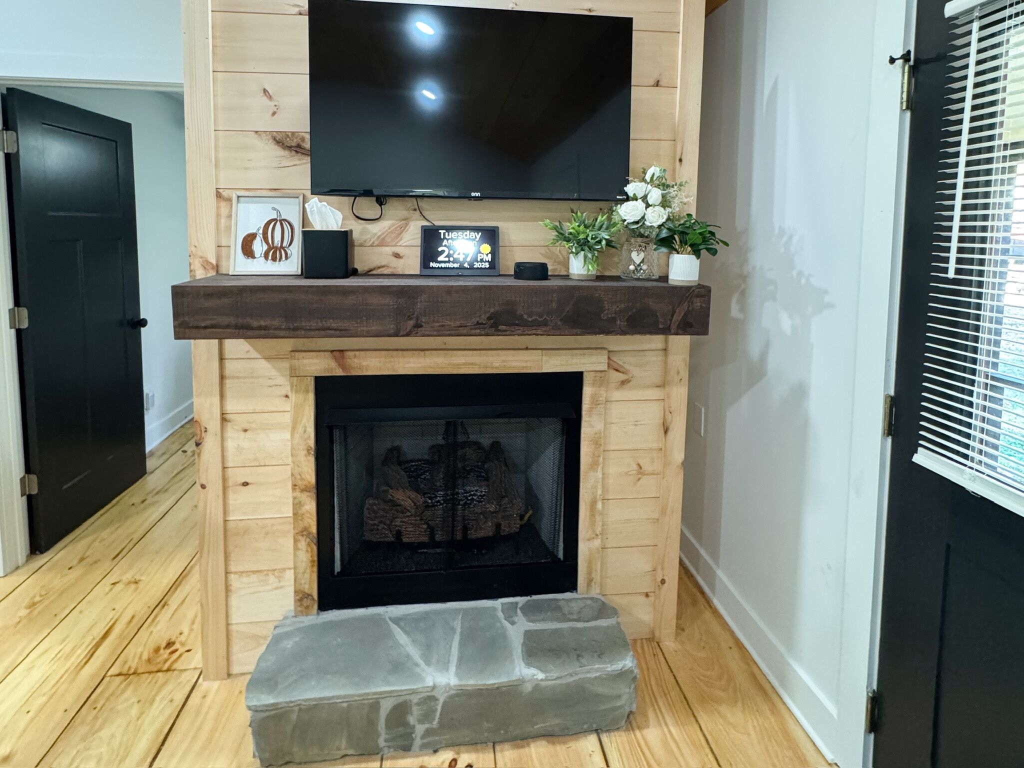 TV connectée, cheminée