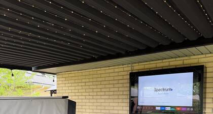 Fire Pit, Private Hot Tub + Workspace - Sleeps 7